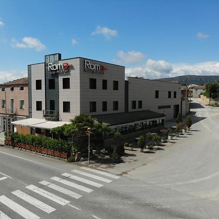 Hostal Restaurant Roma Cubells Exteriör bild